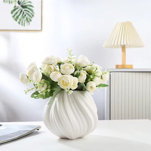 DELUXE™ Keramikvasen-Set „Wave" — Skulpturales Wellendesign in Weiß