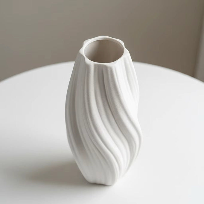DELUXE™ Keramikvasen-Set „Wave" — Skulpturales Wellendesign in Weiß